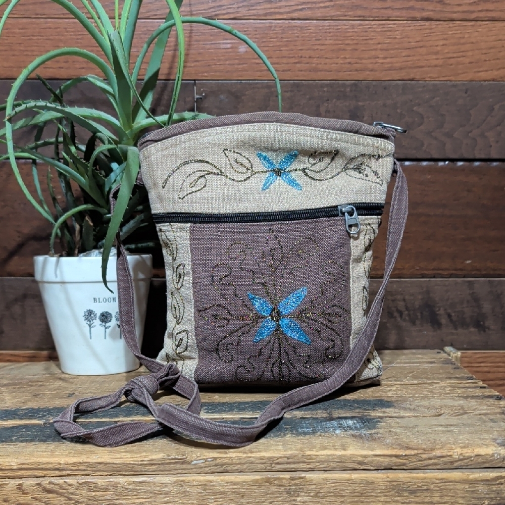 No Brand Tag Brown and Blue Embroidered Women's Bag